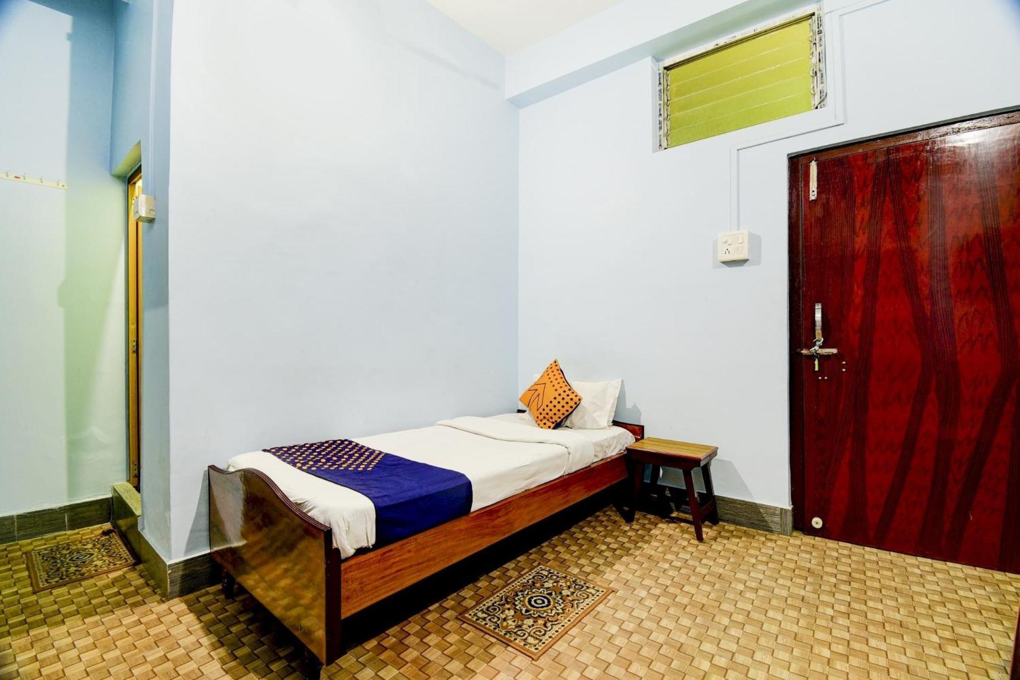 Hotel O Nandini ديبروجاره المظهر الخارجي الصورة