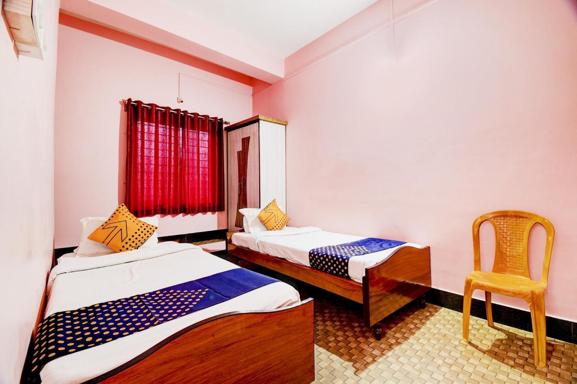 Hotel O Nandini ديبروجاره المظهر الخارجي الصورة